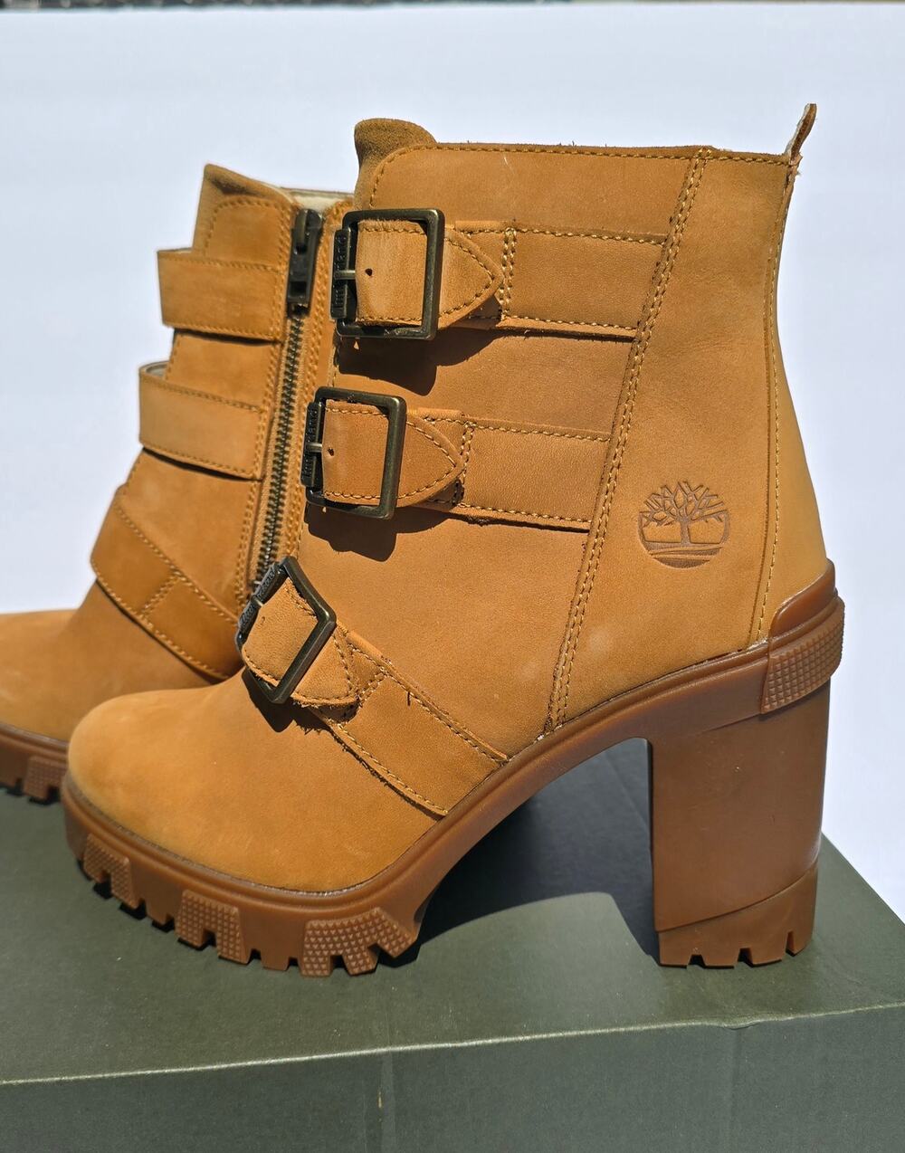 Timberland Lana Point Boot Wheat Nubuck Sz 7.5